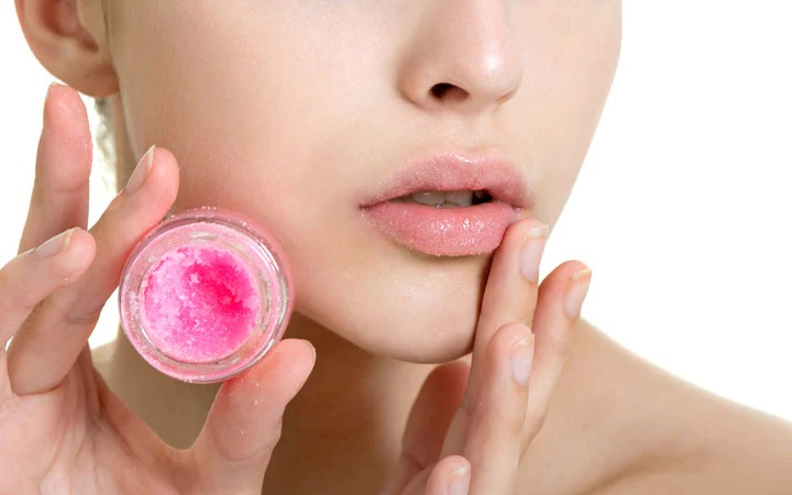Important points before buying lip balm